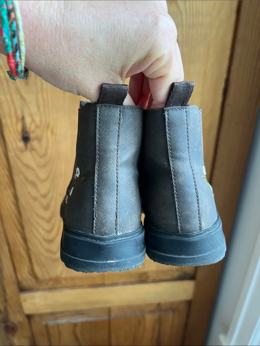 Zara | Kids Chelsea Boots in Dark Brown with Embroidered Floral Accent